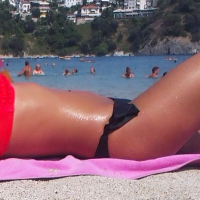 Milf in thong bikinis SpyPhoto_20130803_155550742.jpg