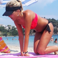 Milf in thong bikinis SpyPhoto_20130803_155511250.jpg