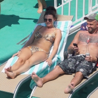 Tasty cruise ship hottie DSC00510.JPG