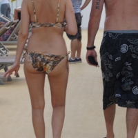 Tasty cruise ship hottie DSC00693.JPG