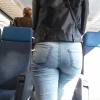 Hot blonde with incredible ass in tight jeans vlcsnap-2016-03-08-18h44m50s141.jpg