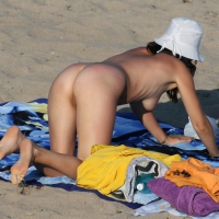 A couple nude beach girls showing all nbc (30).jpg
