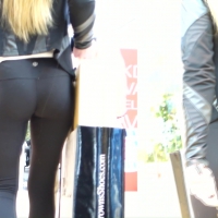 Hot blonde shopping with dad in tight black leggings vlcsnap-2016-03-08-21h48m27s213.jpg