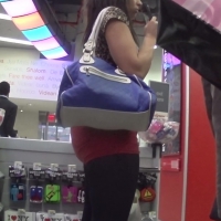 3 candid big booties shopping vlcsnap-2016-03-09-01h17m33s053.jpg