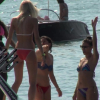 Sexy ass bikini girls partying out on boats in tiny bikinis vlcsnap-2016-03-15-23h51m46s733.jpg