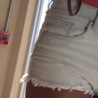 Sexy black girl in short white shorts vlcsnap-2016-03-16-02h44m40s327.jpg