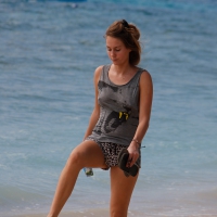 Braless girl in a tanktop walking the beach with her pokies out _MG_8611.jpg