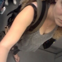Various candid girls 44579589cRR.jpg