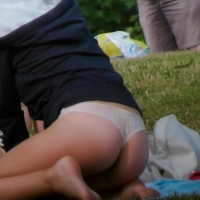 Three sexy girls in bikinis exercising at the park vlcsnap-2016-03-17-19h31m20s703.jpg