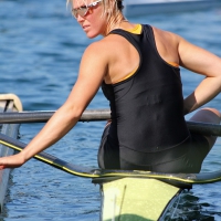 Sexy row girls in tight tops and spandex shorts eaglecand_rudern_015_028.jpg