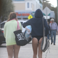Sexy Florida beach bikini girls, some topless IMG_1299.jpg