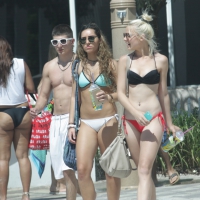 Sexy Florida beach bikini girls Fun1 (45 of 200).jpg