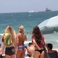 Sexy Florida beach bikini girls LIKEREALLY (23).jpg