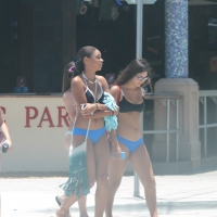 Even more hot and sexy bikini babes in Florida veryfun (5).jpg