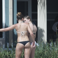 Sexy Florida beach bikini girls Fun1 (165 of 200).jpg