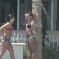 Even more hot and sexy bikini babes in Florida veryfun (59).jpg