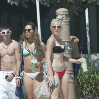 Sexy Florida beach bikini girls Fun1 (46 of 200).jpg