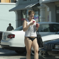 Even more hot and sexy bikini babes in Florida IMG_2219.jpg