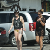 Even more hot and sexy bikini babes in Florida IMG_2240.jpg