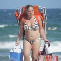 Even more hot and sexy bikini babes in Florida IMG_2275.jpg