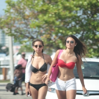 Sexy Florida beach bikini girls Fun1 (154 of 300).jpg