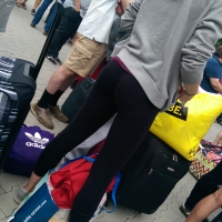 leggings, yoga pants, and spandex in public 1455835581525.jpg