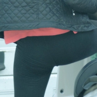 Cute skinny motorcycle girl in tight leggings 39866549Ryo.jpg