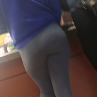 leggings, yoga pants, and spandex in public 1455726893087.jpg