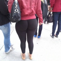 leggings, yoga pants, and spandex in public 1454998202873.jpg