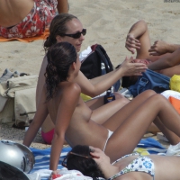 Topless girls on a beach in Barcelona 0026.jpg