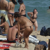 Topless girls on a beach in Barcelona 0142.jpg