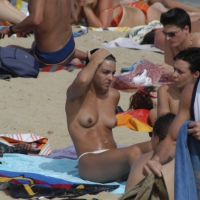 Topless girls on a beach in Barcelona 0159.jpg