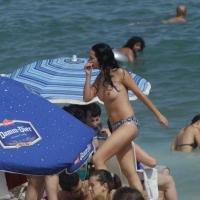 Topless girls on a beach in Barcelona 0173.jpg