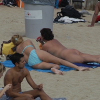 Topless girls on a beach in Barcelona 0192.jpg