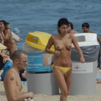 Topless girls on a beach in Barcelona 0204.jpg