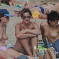 Topless girls on a beach in Barcelona 0012.jpg