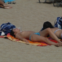 Topless girls on a beach in Barcelona 0021.jpg