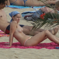 Topless girls on a beach in Barcelona 0158.jpg