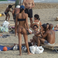 Topless girls on a beach in Barcelona 0191.jpg