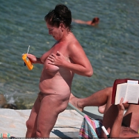 Milfs and Gilfs on a nude beach 0059.jpg