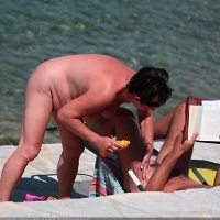 Milfs and Gilfs on a nude beach 0046.jpg