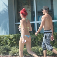 Sexy Florida girls in bikinis IMG_0534.jpg