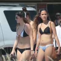 Sexy Florida girls in bikinis IMG_0601.jpg