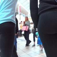 Two malls girls in leggings