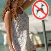 Candid beach and bikini babes 44304908SvM.jpg