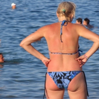 Candid beach and bikini babes 47109487uuv.jpg