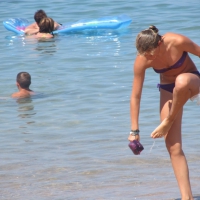 Candid beach and bikini babes 47109492sFM.jpg