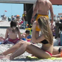 Beach and bikini babes 27746639yoO.jpg