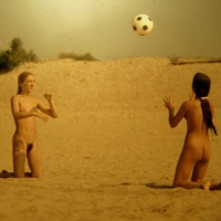 Beach and bikini babes 28614543RPm.jpg