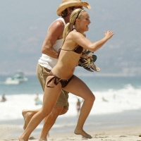Sexy actress Hayden Panettiere paparazzi pics hayden_panettiere_05_003.jpg